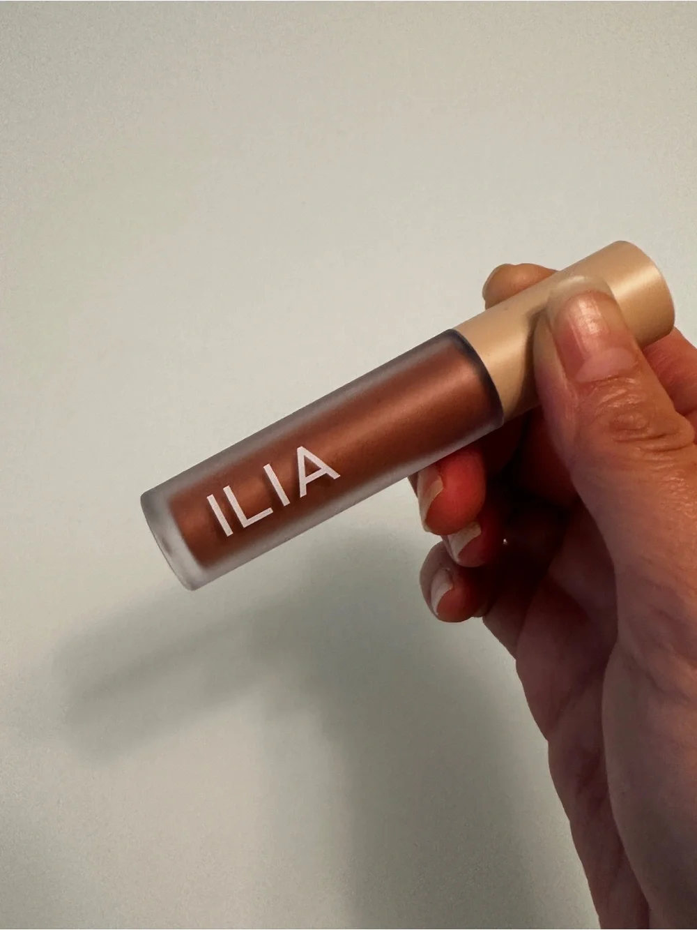 ILIA bnib never